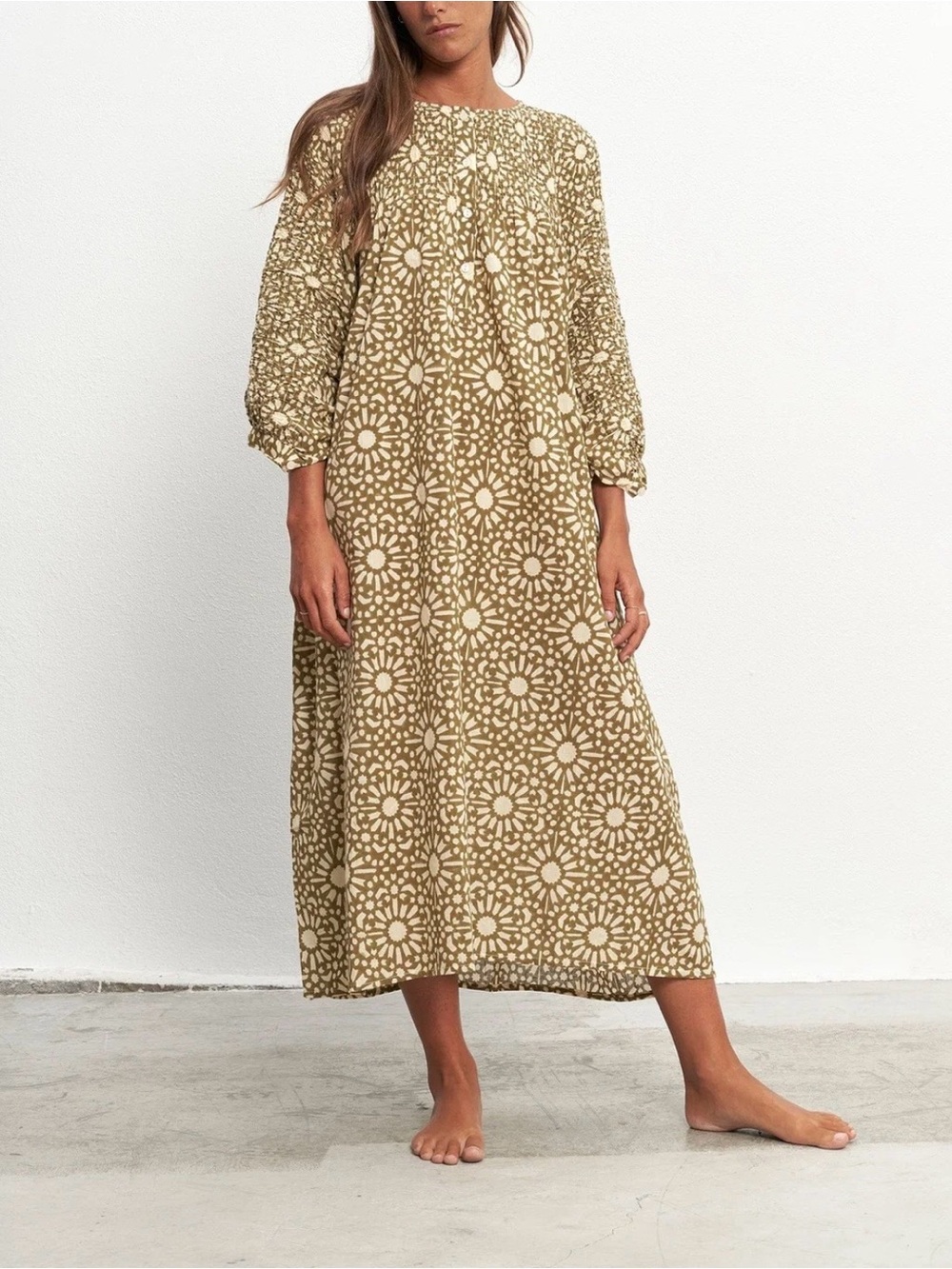 Par & Escala Elena Green Dress Size M/L